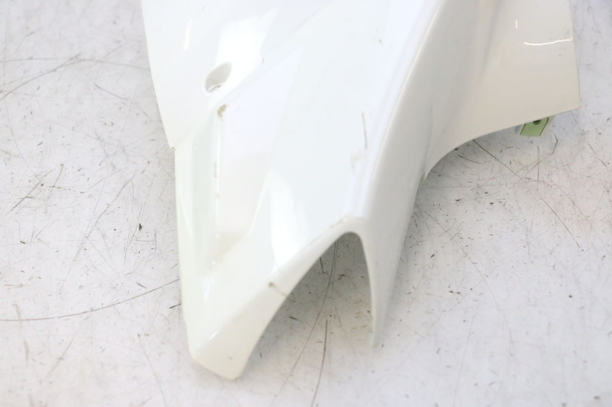 photo de CUBIERTA DEL MANILLAR DELANTERO PEUGEOT KISBEE 2T 50 (2010 - 2017) - Primer plano técnico