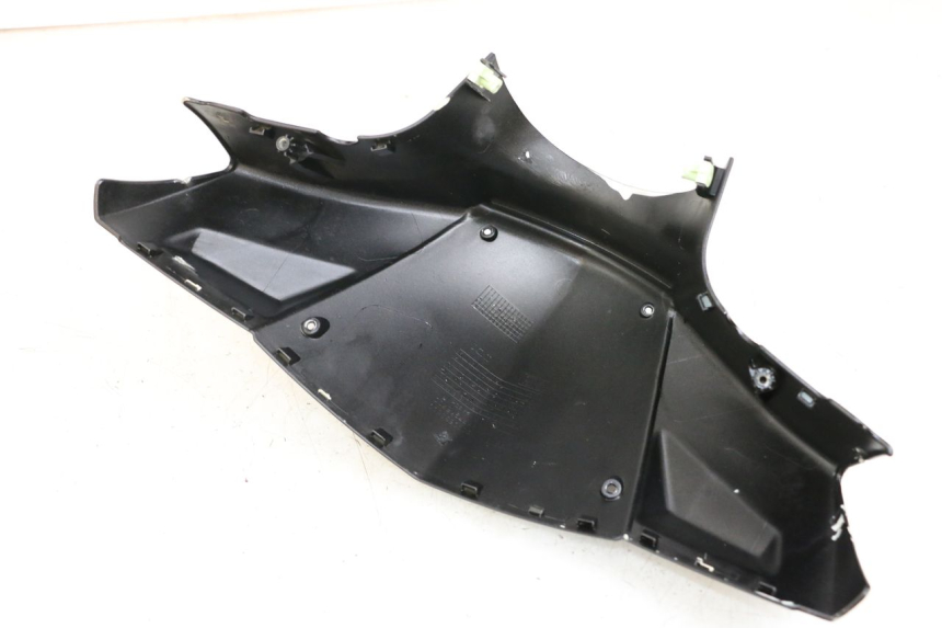 photo de CUBIERTA DEL MANILLAR DELANTERO PEUGEOT KISBEE 4T 50 (2018 - 2022) - Detalle de la pieza