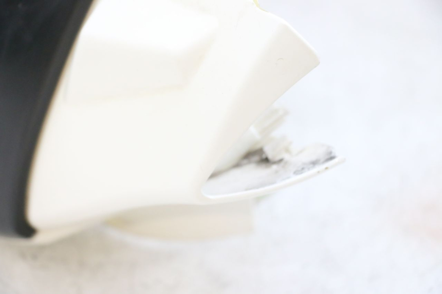 photo de CUBIERTA DEL MANILLAR DELANTERO PEUGEOT KISBEE 4T 50 (2010 - 2017) - Detalle de la pieza