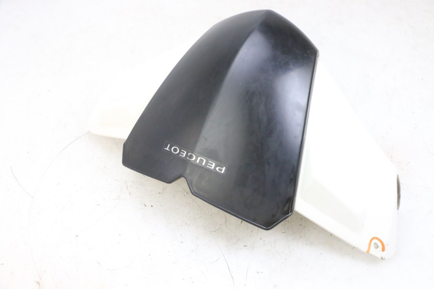 photo de CUBIERTA DEL MANILLAR DELANTERO PEUGEOT KISBEE 4T 50 (2010 - 2017) - Zoom sobre los componentes