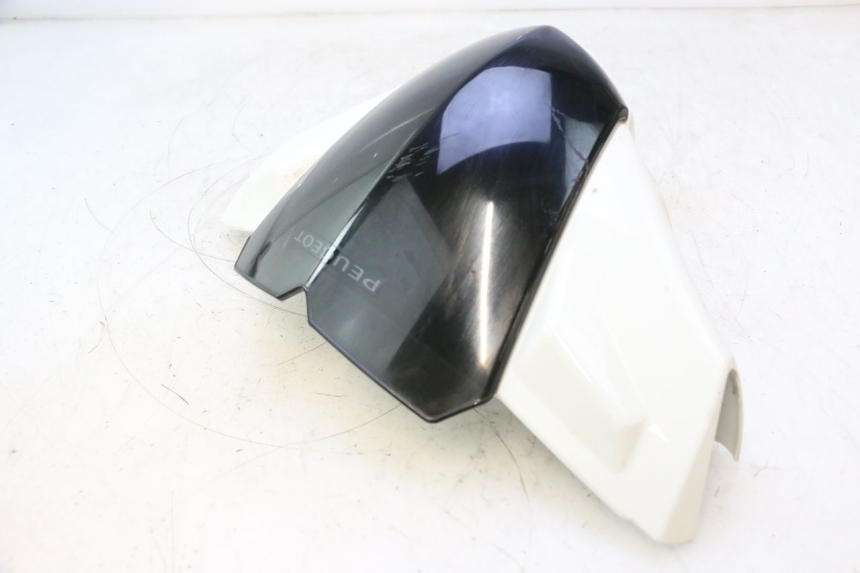 photo de CUBIERTA DEL MANILLAR DELANTERO PEUGEOT KISBEE 4T 50 (2018 - 2022) - Estado de la superficie y material