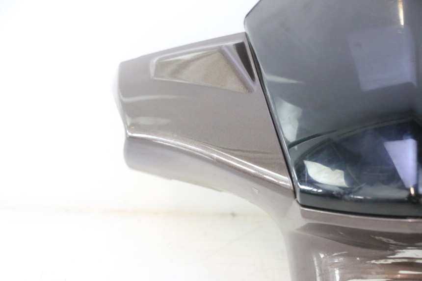 photo de CUBIERTA DEL MANILLAR DELANTERO PEUGEOT KISBEE 4T 50 (2010 - 2017) - Enfoque en la estructura