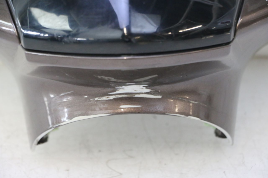 photo de CUBIERTA DEL MANILLAR DELANTERO PEUGEOT KISBEE 4T 50 (2010 - 2017) - Ángulo de visión alternativo