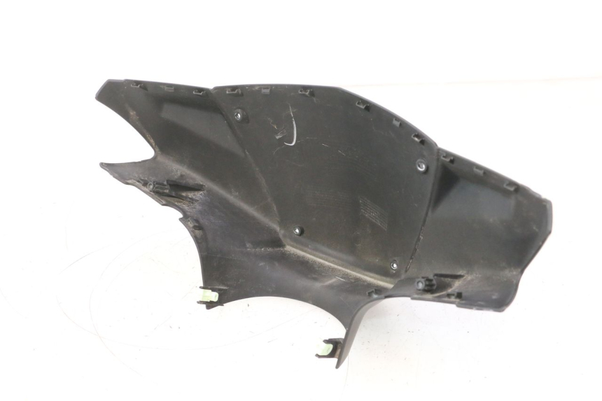 photo de TAPA MANILLAR TRASERO PEUGEOT KISBEE 4T 50 (2023 - 2026) - Vista general del producto