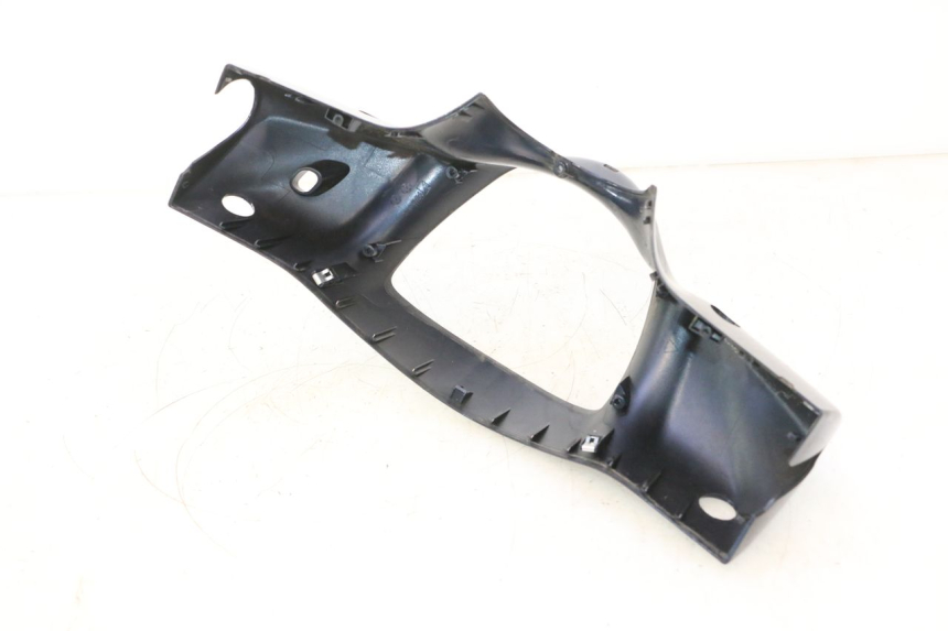 photo de TAPA MANILLAR TRASERO PIAGGIO LIBERTY IGET 4T 50 (2015 - 2020) - Características distintivas