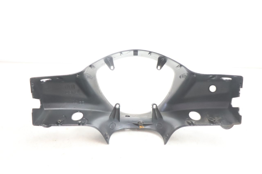 photo de TAPA MANILLAR TRASERO PIAGGIO LIBERTY 125 (1998 - 2008) - Vista general del producto