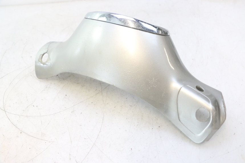 photo de TAPA MANILLAR TRASERO PIAGGIO LIBERTY 50 (1998 - 2003) - Primer plano de alta resolución