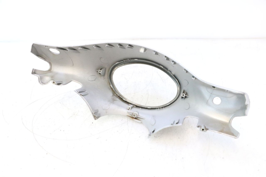 photo de TAPA MANILLAR TRASERO PIAGGIO LIBERTY 50 (1998 - 2003) - Estado de la superficie y material