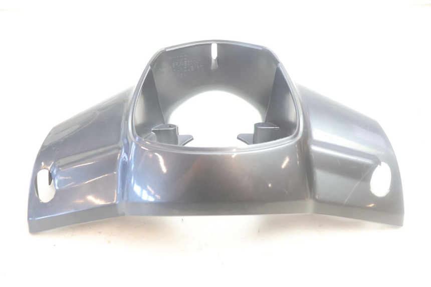 photo de CUBIERTA DEL MANILLAR DELANTERO KYMCO LIKE 125 (2009 - 2016) - Otra perspectiva