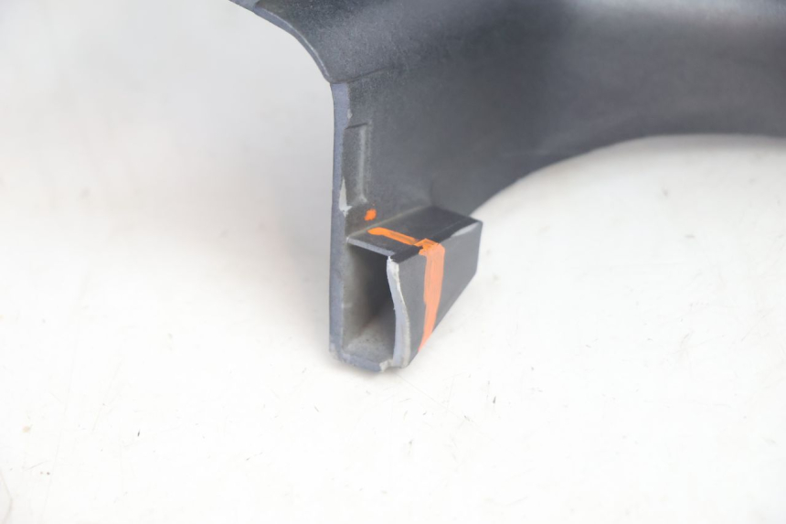 photo de CUBIERTA DEL MANILLAR DELANTERO KYMCO LIKE 125 (2009 - 2016) - Recambio usado revisado