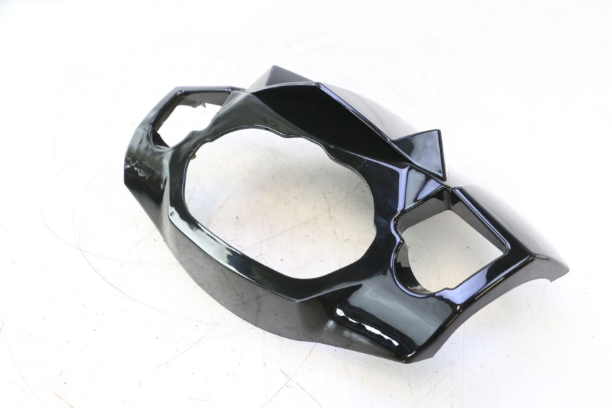 photo de TAPA MANILLAR TRASERO LONGJIA LJ50QT 8M 2T 50 (2010 - 2017) - Recambio usado revisado