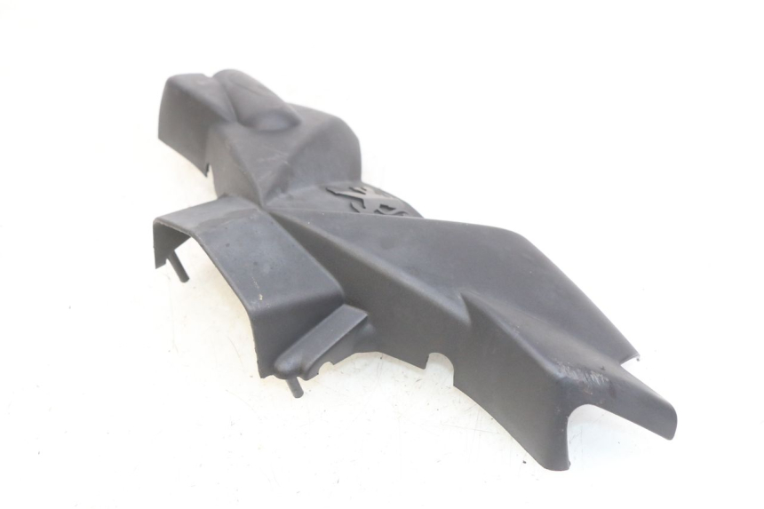 photo de CUBIERTA DEL MANILLAR DELANTERO PEUGEOT LUDIX 50 (2005 - 2007) - Detalle de la pieza