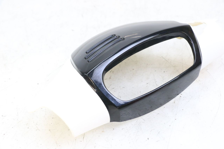 photo de TAPA MANILLAR TRASERO MASH LEGEND'R 4T 50 (2021 - 2025) - Otra perspectiva