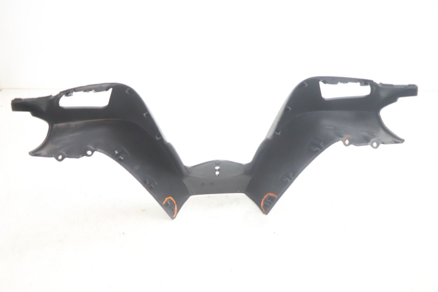 photo de CUBIERTA DEL MANILLAR DELANTERO PIAGGIO MP3 500 (2011 - 2015) - Otra perspectiva