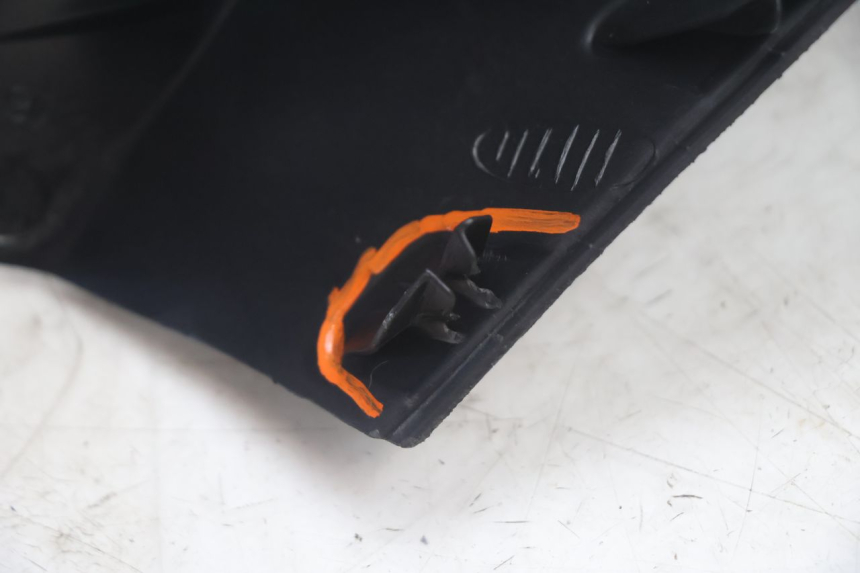 photo de CUBIERTA DEL MANILLAR DELANTERO PIAGGIO MP3 500 (2011 - 2015) - Vista general del producto