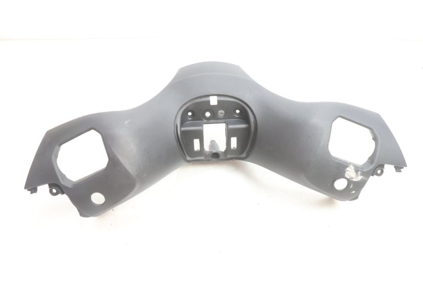 photo de TAPA MANILLAR TRASERO PIAGGIO MP3 500 (2016 - 2018) - Primer plano técnico