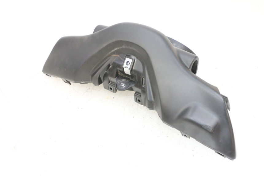 photo de TAPA MANILLAR TRASERO YAMAHA NEO'S CORE 1 (2022 - 2026) - Estado de la superficie y material