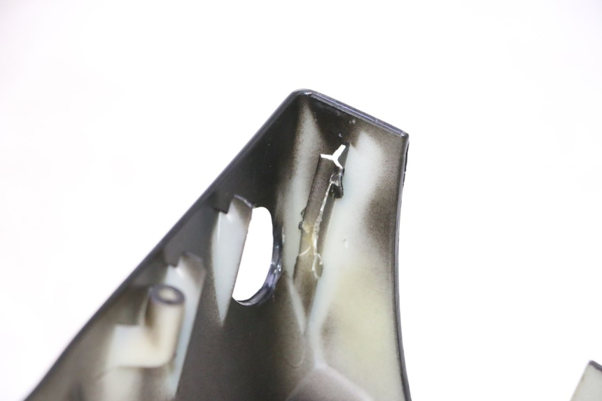photo de TAPA MANILLAR TRASERO IMF INDUSTRIE NEW PACH 2T 50 (2014 - 2020) - Detalle de la pieza