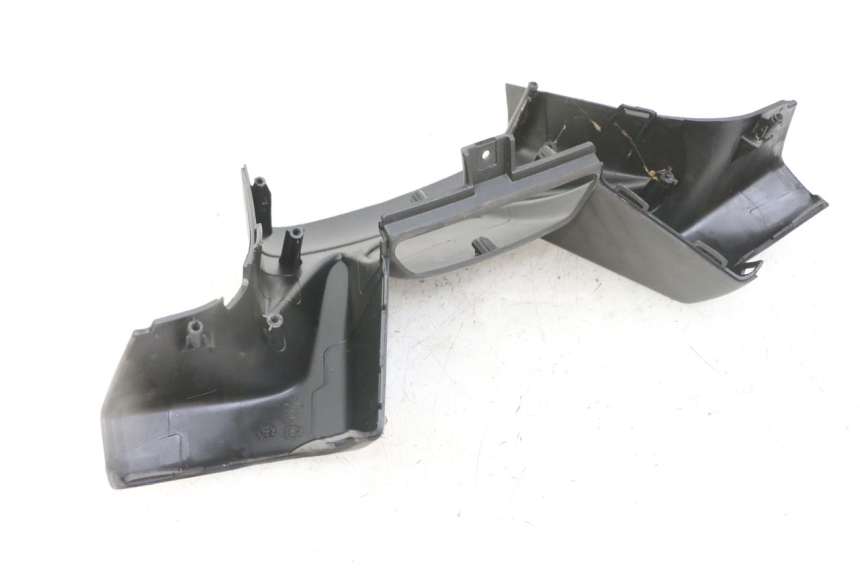 photo de TAPA MANILLAR TRASERO GILERA NEXUS 125 (2009 - 2013) - Vista general del producto