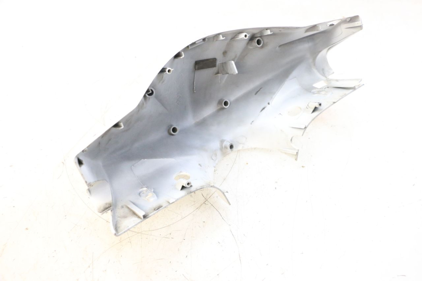 photo de TAPA MANILLAR TRASERO SYM ORBIT 2 4T 50 (2008 - 2017) - Zoom estado de uso