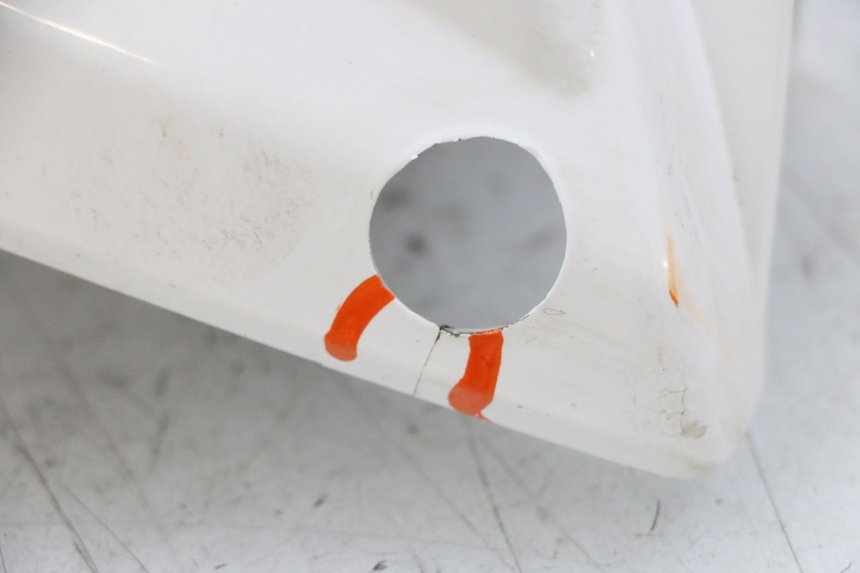 photo de TAPA MANILLAR TRASERO SYM ORBIT 2 4T 50 (2008 - 2017) - Recambio usado revisado