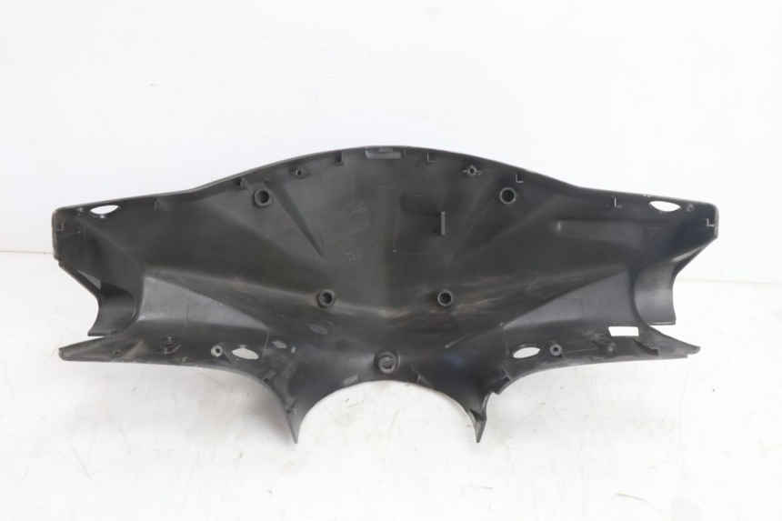 photo de TAPA MANILLAR TRASERO SYM ORBIT 2 4T 50 (2008 - 2017) - Detalle de la pieza