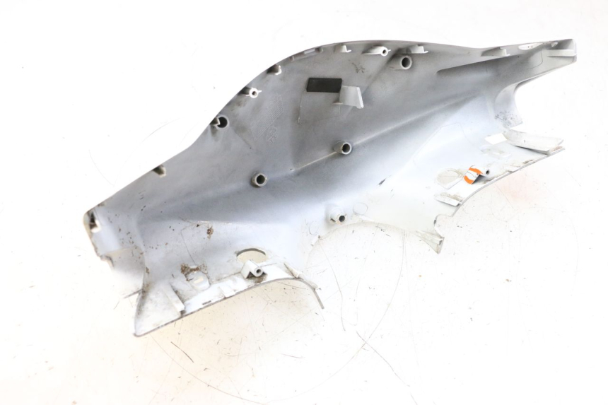 photo de TAPA MANILLAR TRASERO SYM ORBIT 2 50 (2008 - 2014) - Inspección visual detallada