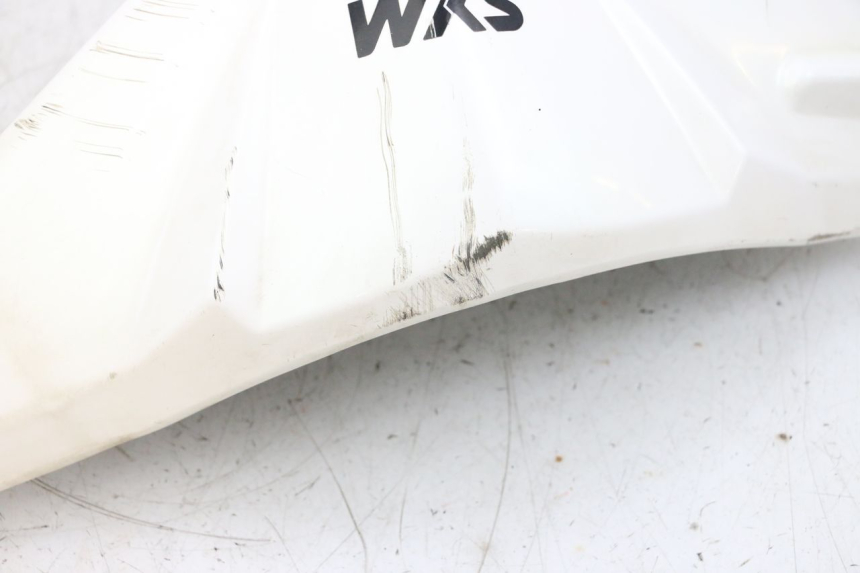 photo de TAPA MANILLAR TRASERO SYM ORBIT 2 50 (2008 - 2014) - Otra perspectiva