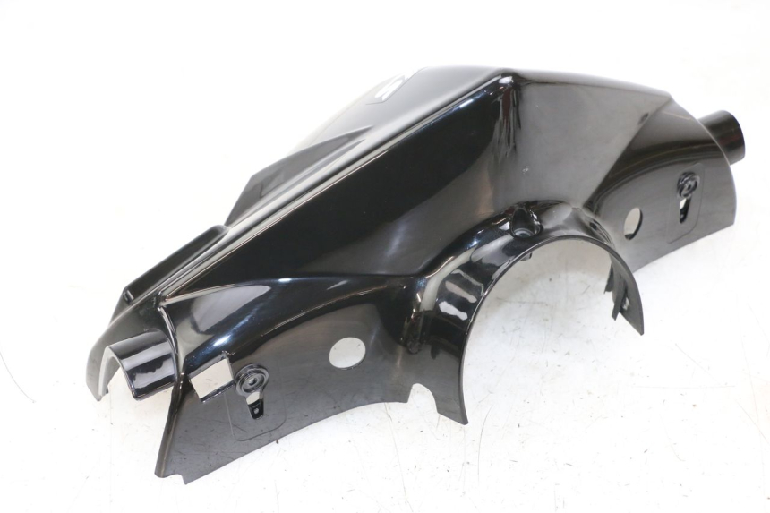 photo de TAPA MANILLAR TRASERO SYM ORBIT 50 (2008 - 2010) - Detalles de los puntos de fijación