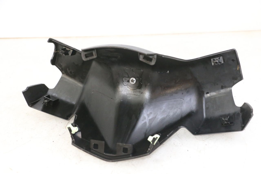 photo de TAPA MANILLAR TRASERO PEUGEOT CITYSTAR 2T 50 (2018 - 2021) - Otra perspectiva