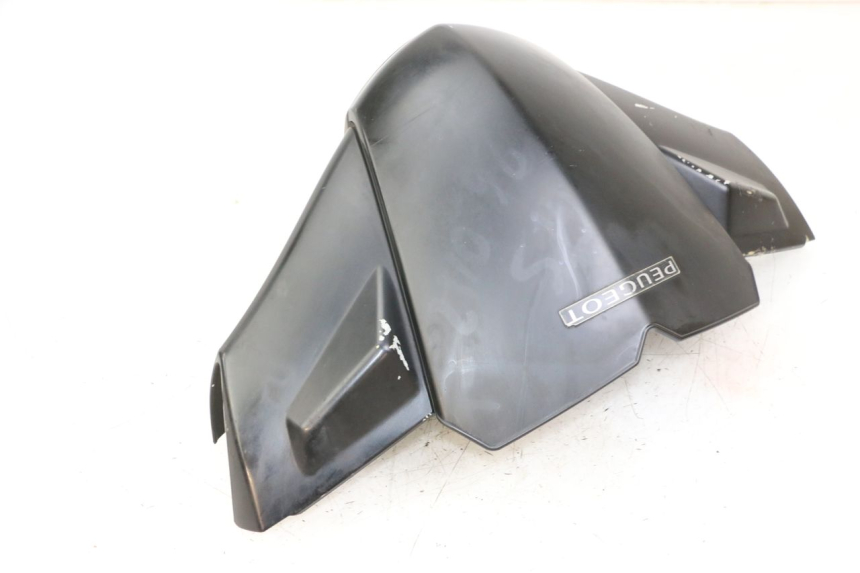 photo de CUBIERTA DEL MANILLAR DELANTERO PEUGEOT KISBEE 4T 50 (2018 - 2022) - Detalles de los puntos de fijación