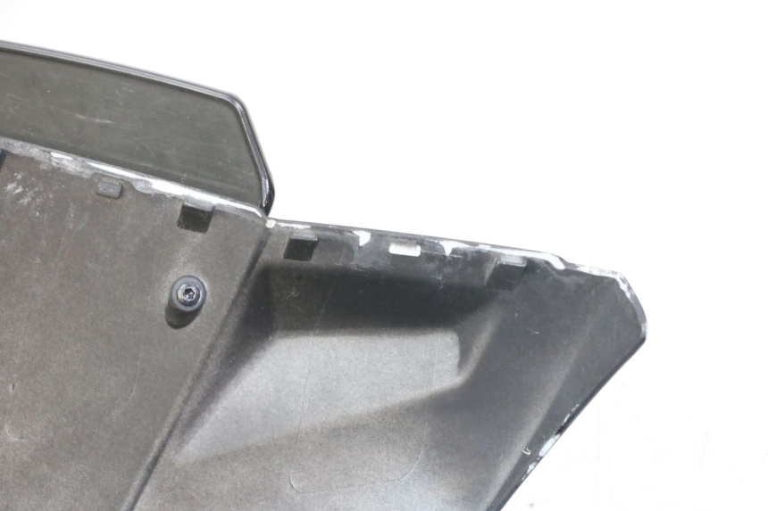 photo de CUBIERTA DEL MANILLAR DELANTERO PEUGEOT KISBEE 4T 50 (2018 - 2022) - Zoom estado de uso