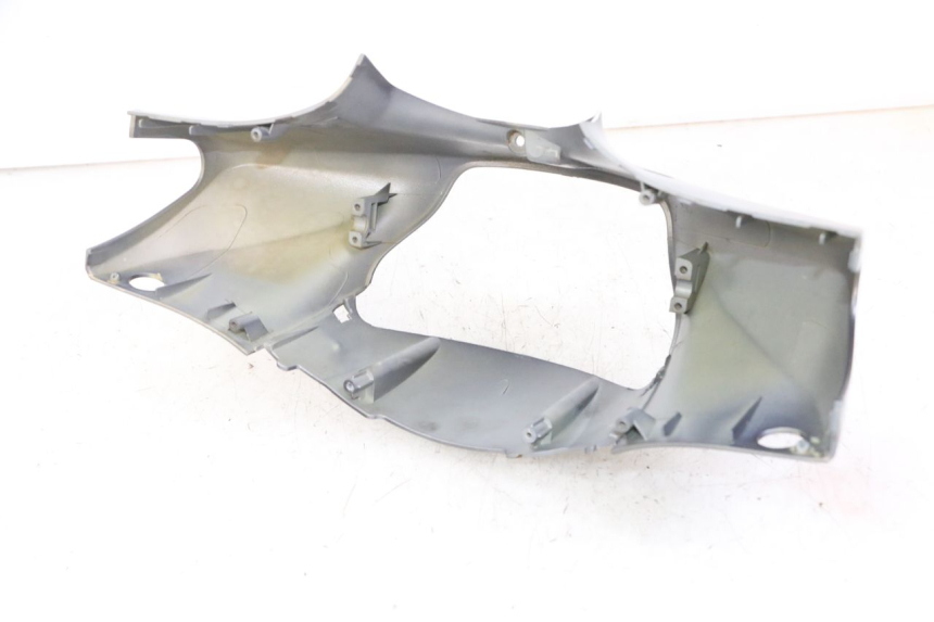 photo de TAPA MANILLAR TRASERO PEUGEOT TWEET 4T 50 (2014 - 2019) - Detalle de la pieza