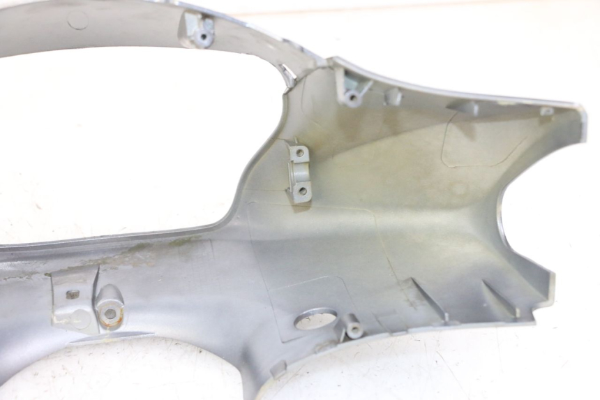 photo de TAPA MANILLAR TRASERO PEUGEOT TWEET 4T 50 (2014 - 2019) - Zoom estado de uso