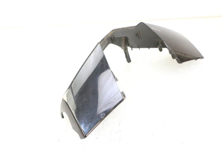 photo de TAPA MANILLAR TRASERO PEUGEOT VIVACITY 125 (2010 - 2017) - Estado de la superficie y material