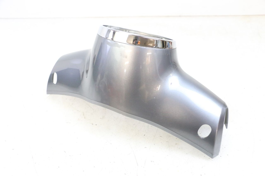 photo de TAPA MANILLAR TRASERO EFUN PUSA 1 - Características distintivas