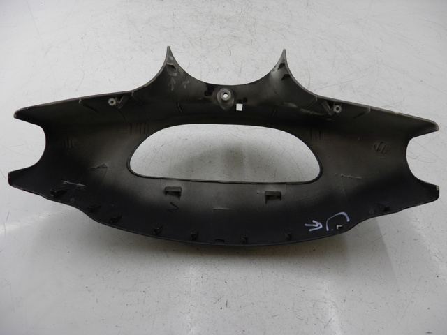 photo de TAPA MANILLAR TRASERO ROADSIGN WALLABY 50 (2009 - 2014) - Primer plano técnico