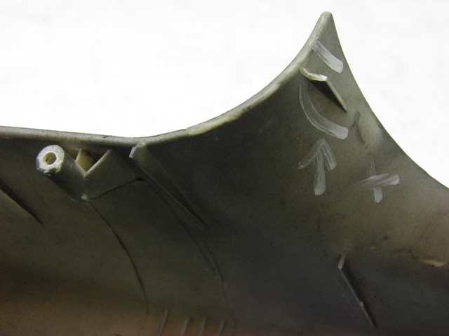 photo de TAPA MANILLAR TRASERO ROADSIGN WALLABY 50 (2009 - 2014) - Detalles de los puntos de fijación