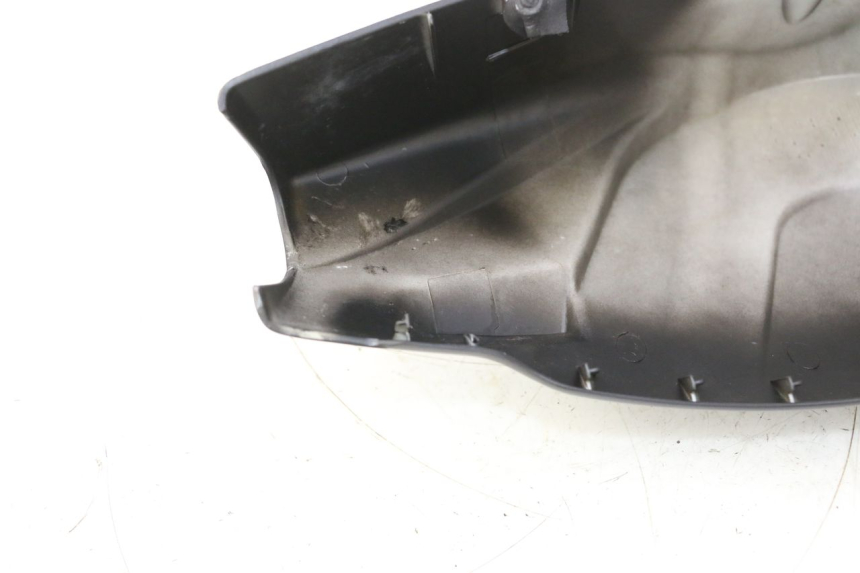 photo de TAPA MANILLAR TRASERO TNT MOTOR ROMA 12' 2T 50 (2007 - 2018) - Zoom estado de uso