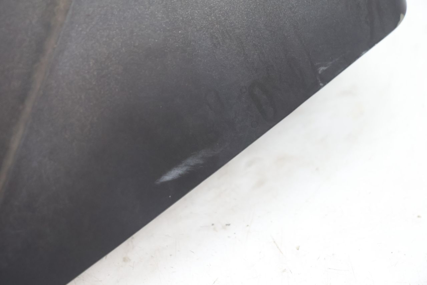 photo de CUBIERTA DEL MANILLAR DELANTERO KEEWAY RY6 2T 50 (2011 - 2019) - Zoom estado de uso