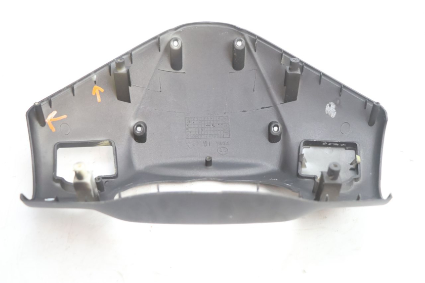 photo de CUBIERTA DEL MANILLAR DELANTERO KEEWAY RY6 2T 50 (2011 - 2019) - Estado de la superficie y material