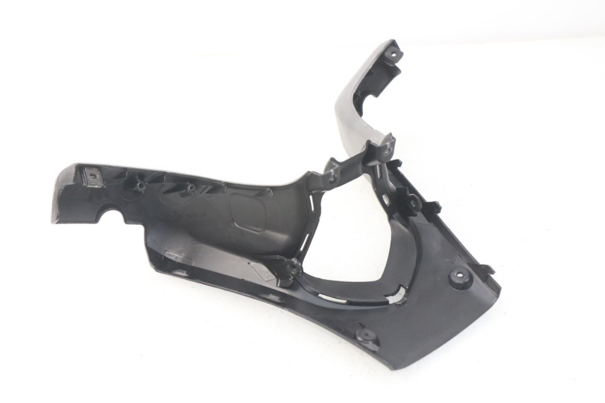 photo de TAPA MANILLAR TRASERO DAELIM S3 125 (2010 - 2017) - Otra perspectiva