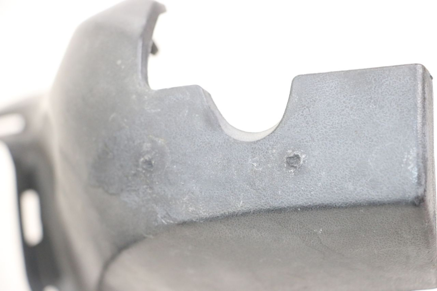 photo de TAPA MANILLAR TRASERO DAELIM S3 125 (2010 - 2017) - Zoom estado de uso