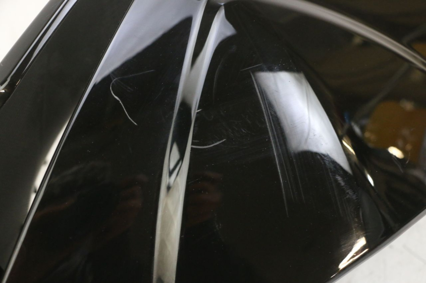 photo de TAPA MANILLAR TRASERO JM MOTORS SANTANA EVO 50 (2024 - 2026) - Vista general del producto