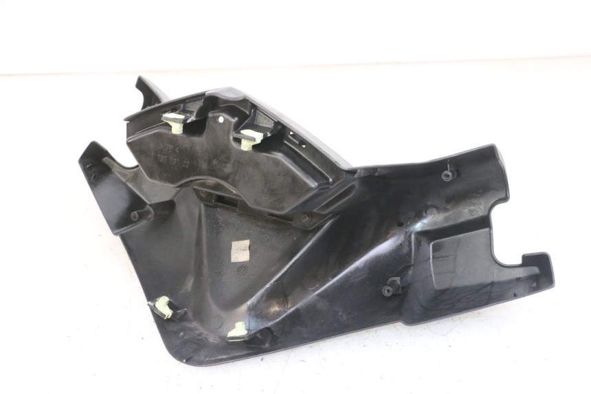 photo de TAPA MANILLAR TRASERO PEUGEOT SATELIS COMPRESSOR K15 125 (2006 - 2009) - Vista general del producto