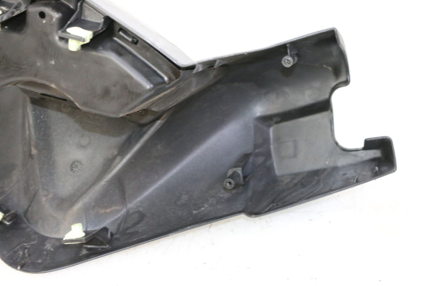 photo de TAPA MANILLAR TRASERO PEUGEOT SATELIS 125 (2010 - 2012) - Recambio usado revisado
