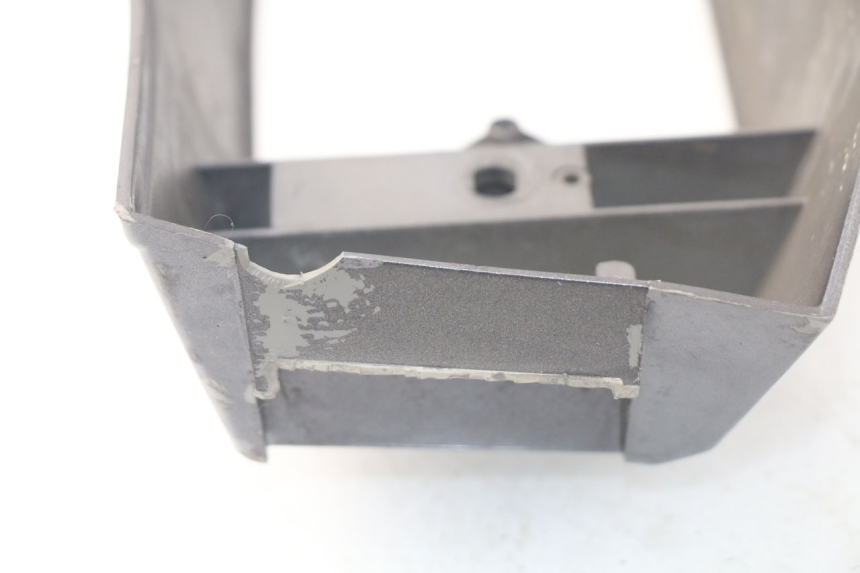 photo de TAPA MANILLAR TRASERO PEUGEOT SC 50 (1988 - 1992) - Detalle de la pieza