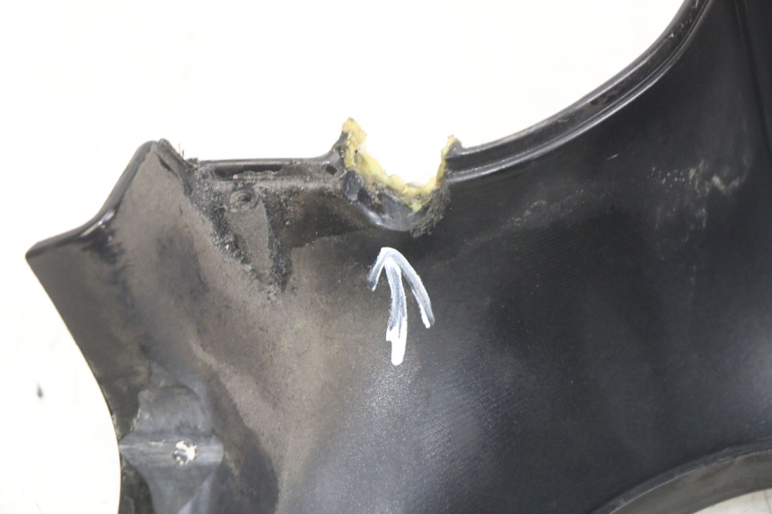 photo de CUBIERTA DEL MANILLAR DELANTERO APRILIA SCARABEO 100 (2003 - 2012) - Estado de la superficie y material