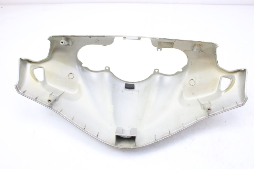 photo de CUBIERTA DEL MANILLAR DELANTERO PEUGEOT SPEEDFIGHT LC 50 (1996 - 2002) - Otra perspectiva