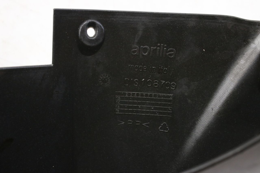 photo de CUBIERTA DEL MANILLAR DELANTERO APRILIA SR R 2T LC 50 (2018 - 2021) - Vista general del producto